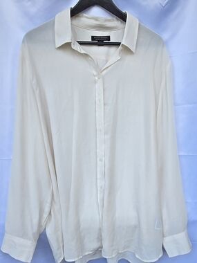 Banana Republic Silky Classic Shirt